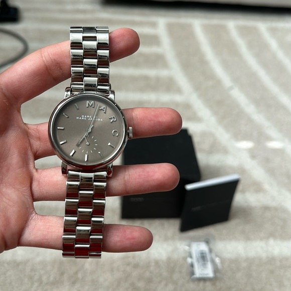 Marc By Marc Jacobs Silver Women’s Watch with Taupe Face - Picture 5 of 9